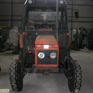 1 traktor kolový